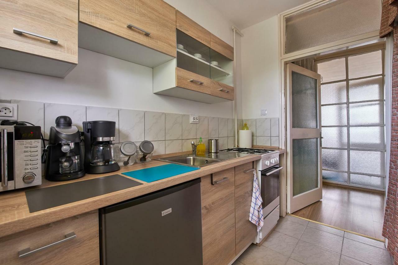 Lem Suburban Apartment Будапеща Екстериор снимка