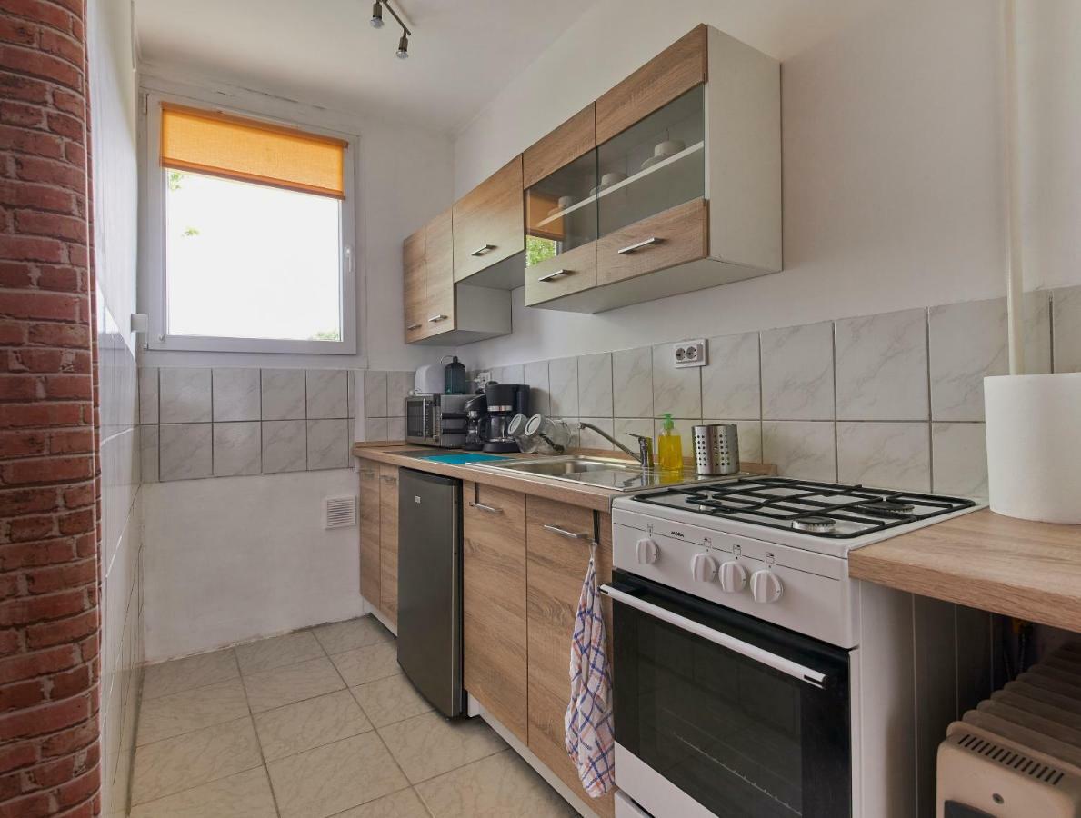 Lem Suburban Apartment Будапеща Екстериор снимка